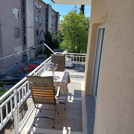 Studio Apartman Marija Traù Esterno foto