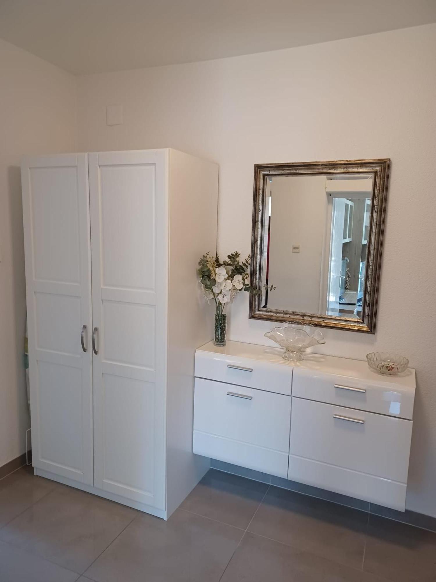 Studio Apartman Marija Traù Esterno foto